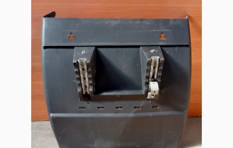 41298962 Крыло заднее передняя часть Iveco Stralis