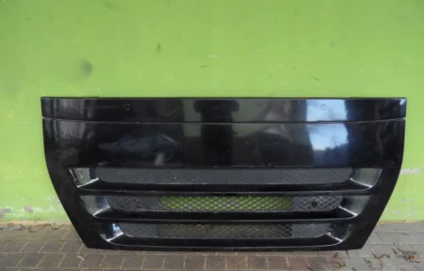 504170809 Капот Iveco Stralis