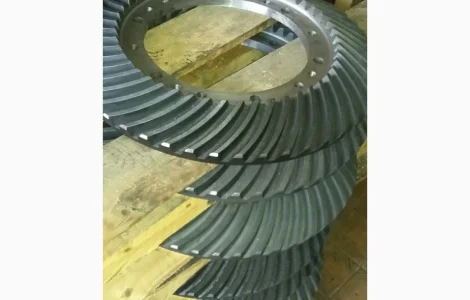 Шестерни Д100.08.003/004-1