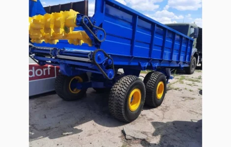 Гноєрозкидач ПРТ-10 прицеп навозоразбрасыватель МЖТ бочка