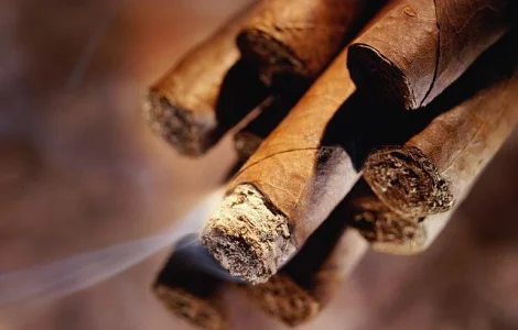 Імпортний фабричний ТАБАК для гільз: Вірджинія, Берлі, Camel, Marlboro, Вінстон