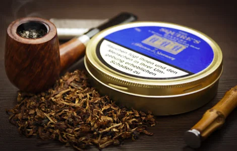 Широкий асортимент фабричних тютюнів для гільз: CAMEL, Marlboro, Winston