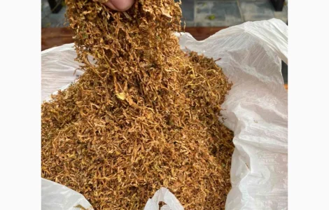 сигарети, тютюн Берлі середні 20шт30грн