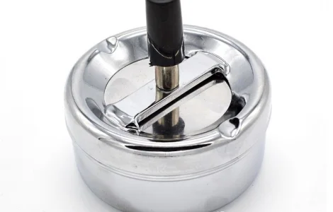 Пепельница, что крутится, самоочищающаяся, маленькая, серебро 6-1105