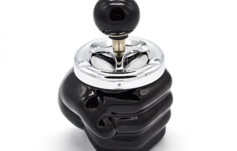 Пепельница самоочищающаяся керамическая Кулак 6-1209