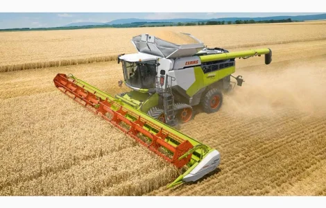 Аренда комбайна для уборки урожая и негабаритных перевозок