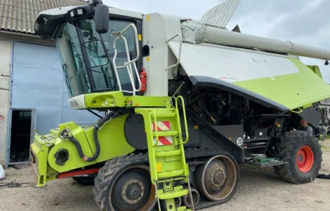 Аренда зерноуборочных комбайнов Клаас Лексион 600 на сою