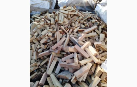 Обрезки дуба на продажу