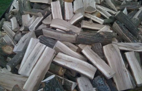 Ківерці продам дрова рубані дуб граб ясен береза вільха з доставкою
