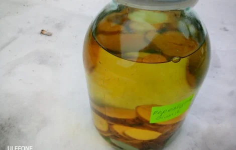 Настоянка корня переступня - 200 грамм за 100 грн