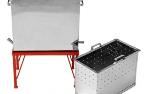 Паровая воскотопка на 6 рамок (нержавейка)