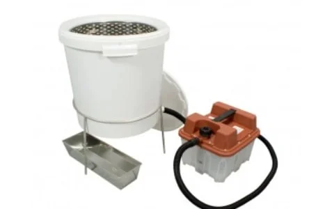 Воскотопка из полипропилена на 33 литра