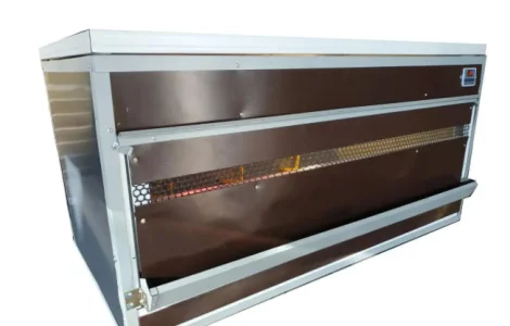 Утеплений брудер для 100 пташенят з годівницею