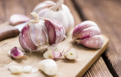 Продам домашній часник