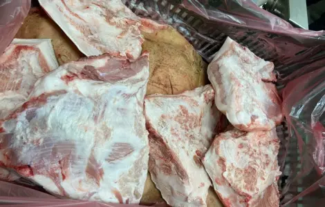 Свиная щековина (баки)
