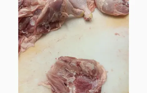Мясо куриной ножки без кости