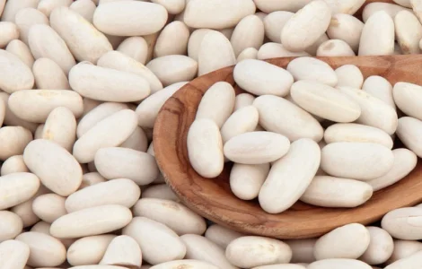 Фасоль разных сортов в наличии