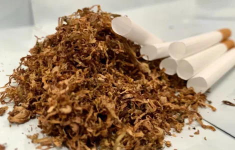 В продажі завжди хороший тютюн та аксесуари