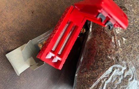 Імпортний Табак! Парламент