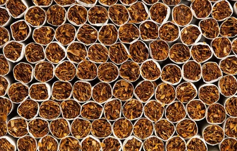 Аксесуари для курців та тютюн -Міленіум-Ротманс -Давідоф -Мальборо