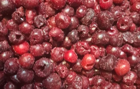 Продам вишню заморожену без кістки