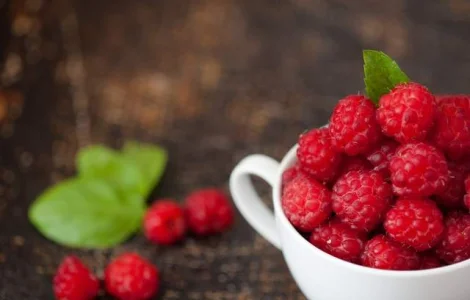 Купую малину дорого оптом