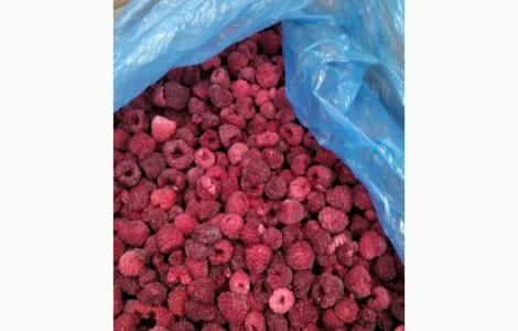 Продам малину замороженную 50/50