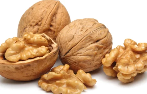 Куплю целый грецкий орех