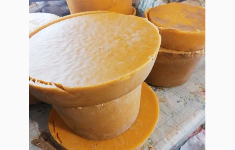 Продается натуральный пчелиный воск