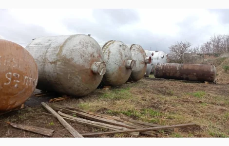 16 куб бочка отстойник эмалированная цистерна діжка