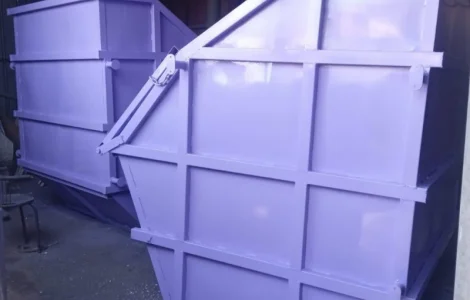 Сміттєвий контейнер призначений для великого побутового та промислового сміття