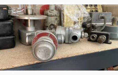 Автоматичний дросель по тиску АДДК-15