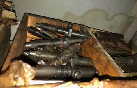 Форсунки до двигунів Д6 та Д12