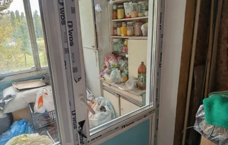 Штукатурка відкосів з матеріалом