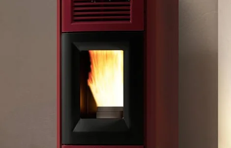 Камины пеллетные с водяным контуром (Италия)