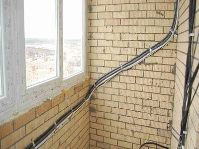 Закладные под кондиционер. Закладка магистрали под кондиционер. Установка в два этапа