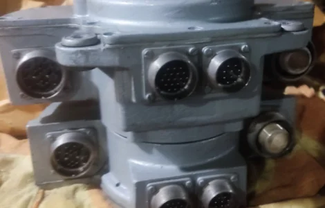 Куплю обертово контактний пристрій СКУ-330-1