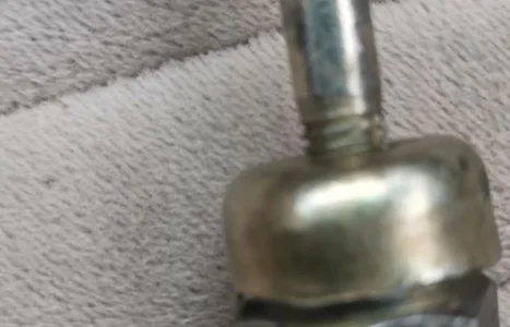 Кран зливної головки блоку пускового двигуна ПД-10