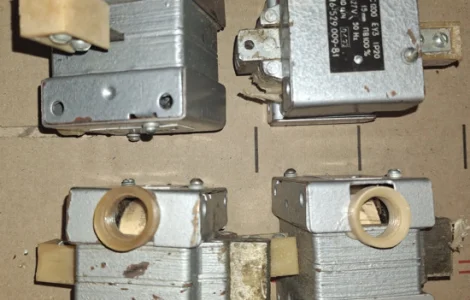 Електромагніт МИС 1200 ( МІС 1200)