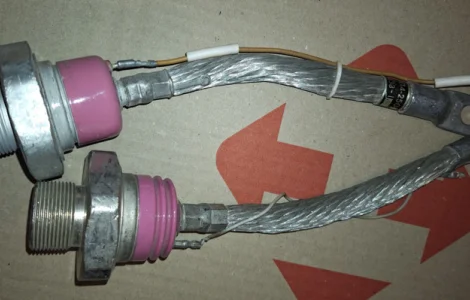 Тиристор ТЛ4-250