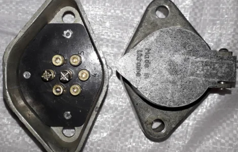 Розетка ПС- 325