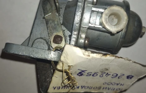 Насос паливопідкачуючий В2642952