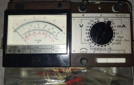 Прилад електровимірювальний Ц4353