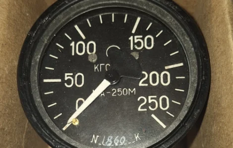 Манометр МА-250М