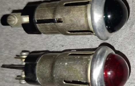 ПД20 Лампа сигнальна червона(зелена) 24 V