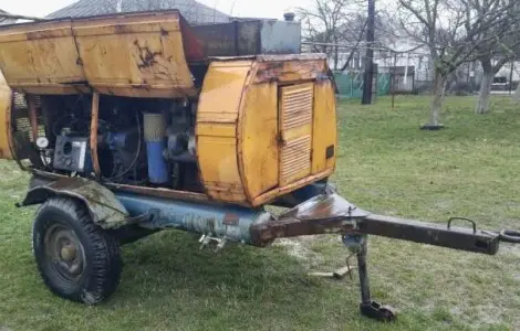 Компрессор дизельный ПКСД 5.25. Бровары