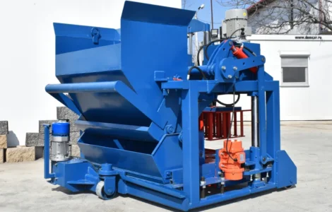 Вібропрес мобільний Svemlo SUMAB 2800