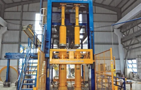 Устаткування для виготовлення бетонних труб VIHY Mastermatic HawkeyePedershaab