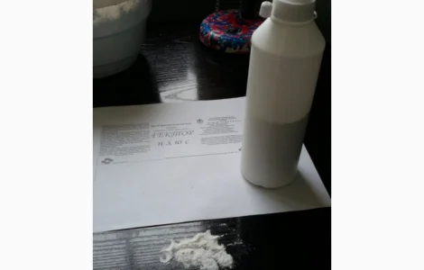 Эффективное средство от тараканов и клопов Гектор Плюс