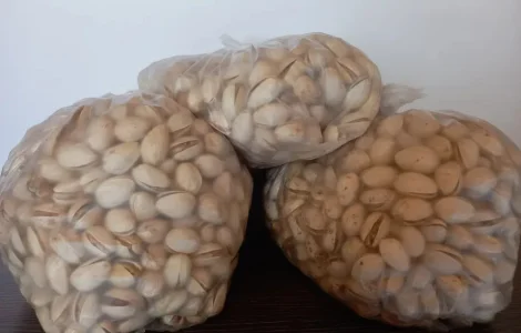 Фісташка Каліфорнійська